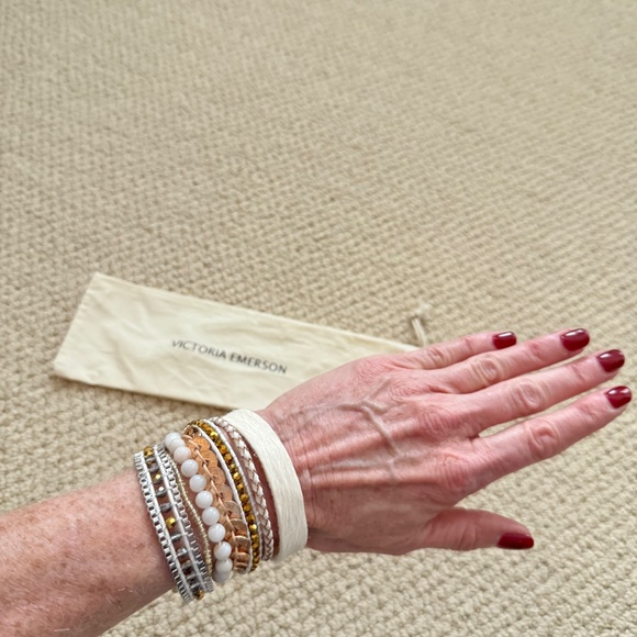 Victoria Emerson Bracelet - Picture 2 of 3
